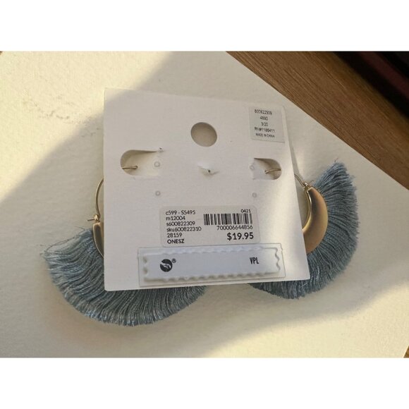 Fringe Earrings Crescent Hoop Gray Gold Tone Fashion Statement Jewelry - Picture 3 of 3